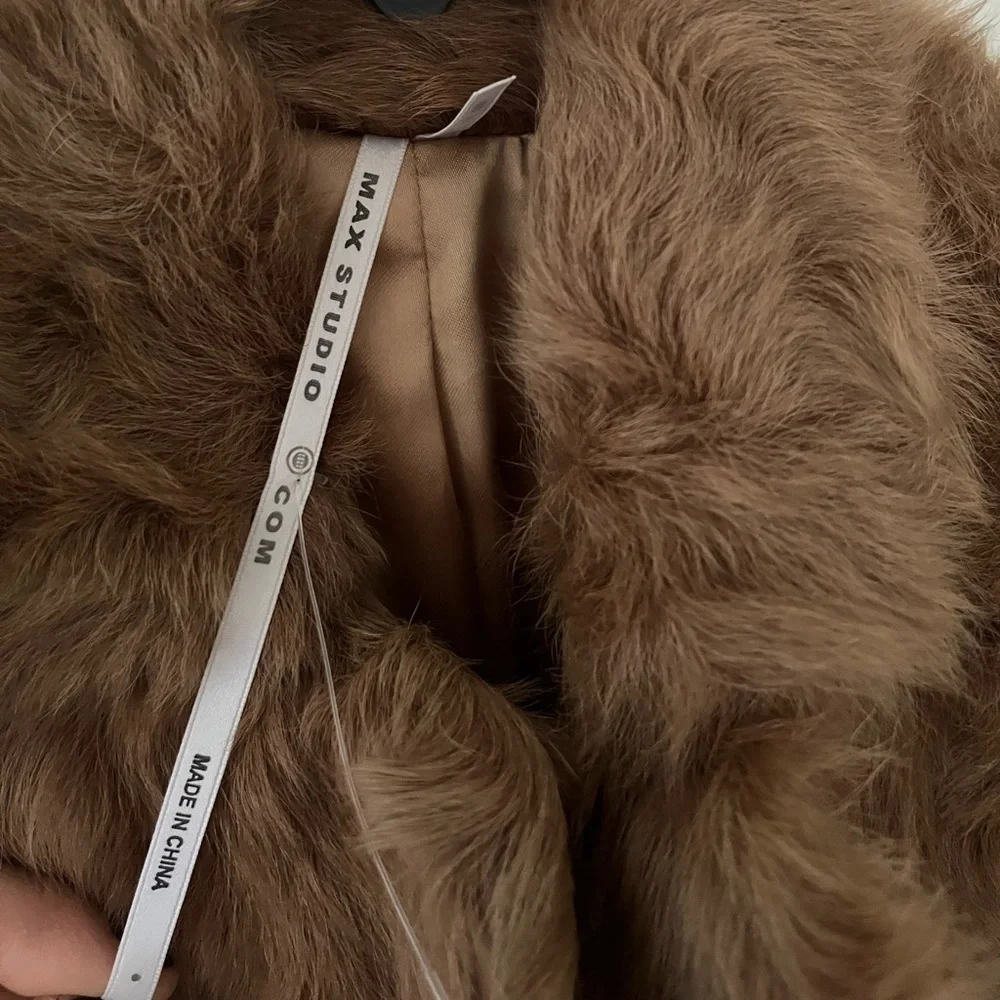 Max Studio Genuine Goat Fur Coat - XS - Picture 7 of 9